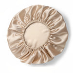 bonnet-en-soie-pour-cheveux-boucles-soldes.jpg Bonnet en soie pour cheveux bouclés % Soldes - Boutique de soie Suisse - Bonnet en soie Large (Beige) - PSBoutique.ch - <p>Dites adieu aux frisottis et...