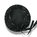 bonnet-nuit-en-soie-avec-liens-pour-un-confort.jpg Bonnet nuit en soie avec liens pour un confort absolu -Boutique Suisse - Charlotte en soie (Noir) - PSBoutique.ch - <p><strong>Bonnet nuit – En s...