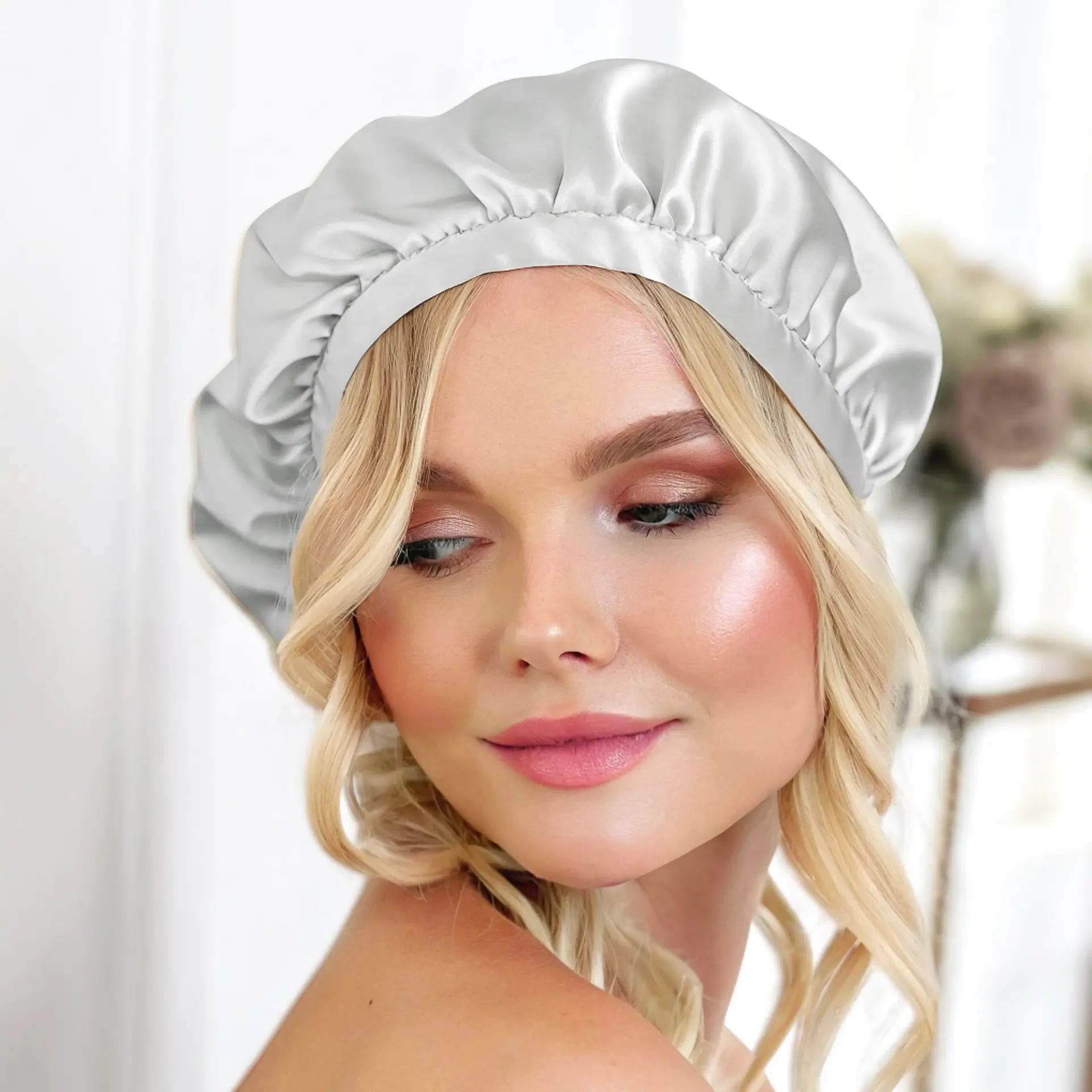 soie-pour-cheveux-soins-et-protection-des-che.jpg Soie pour cheveux - Soins et protection des cheveux toute la nuit - Soie pour les cheveux - PSBoutique.ch -