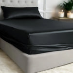 drap-housse-de-soie-doux-respirant-amp-par.jpg Drap-Housse de Soie – Doux, Respirant & Parfait pour la Peau - Drap-housse en soie (Noir) - PSBoutique.ch - <p><meta charset="UTF-8"&g...