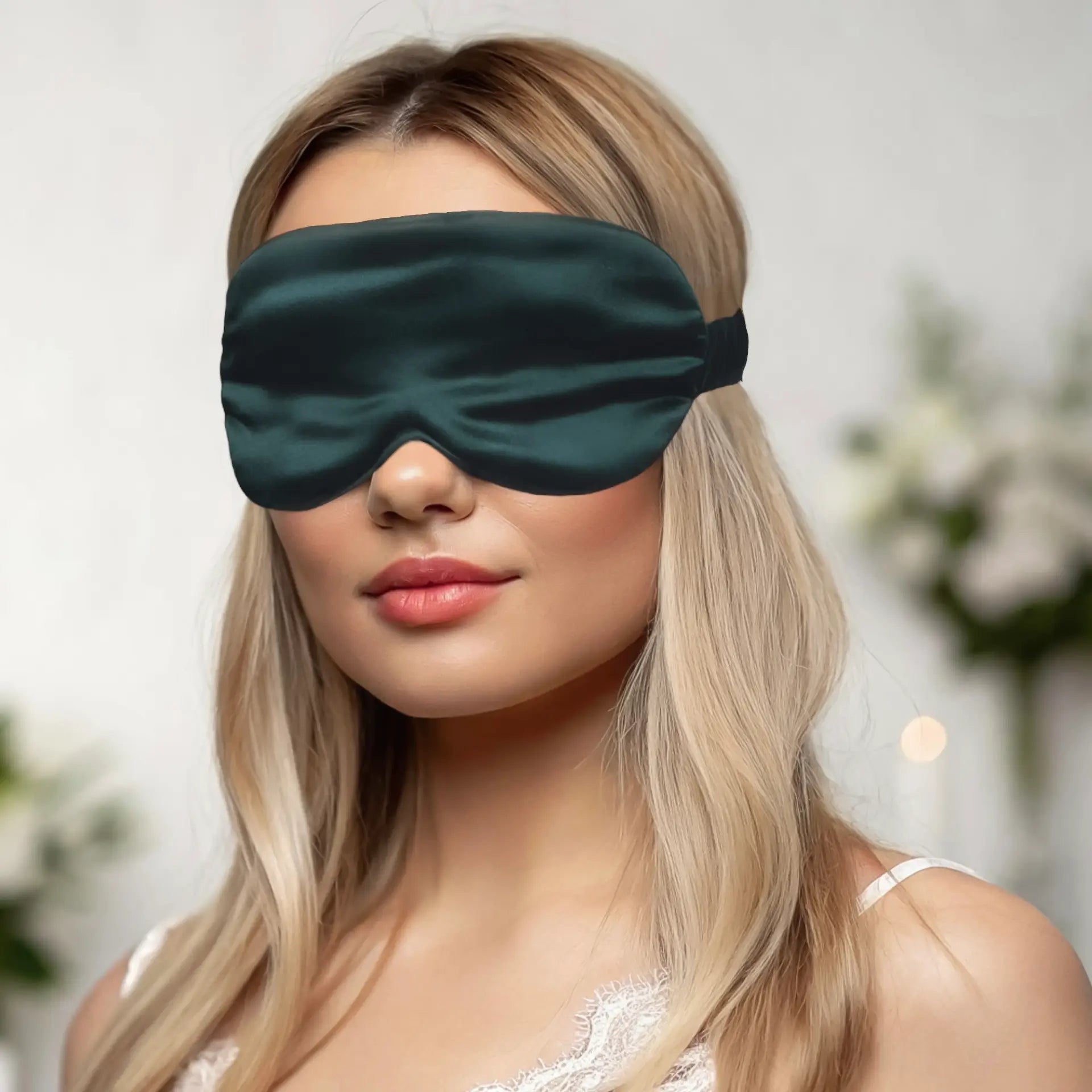 Blackout Eye Mask  (Dark Green) | Pure Silk | Luxurious Comfort & Light Blocking  | psboutique.ch