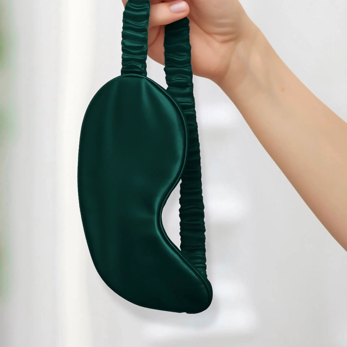 Maschera per gli occhi per dormire in seta naturale al 100% Benda per gli occhi in seta grande Ombretto leggero oscurante regolabile Viaggio Pisolino Benda liscia per gli occhi  66