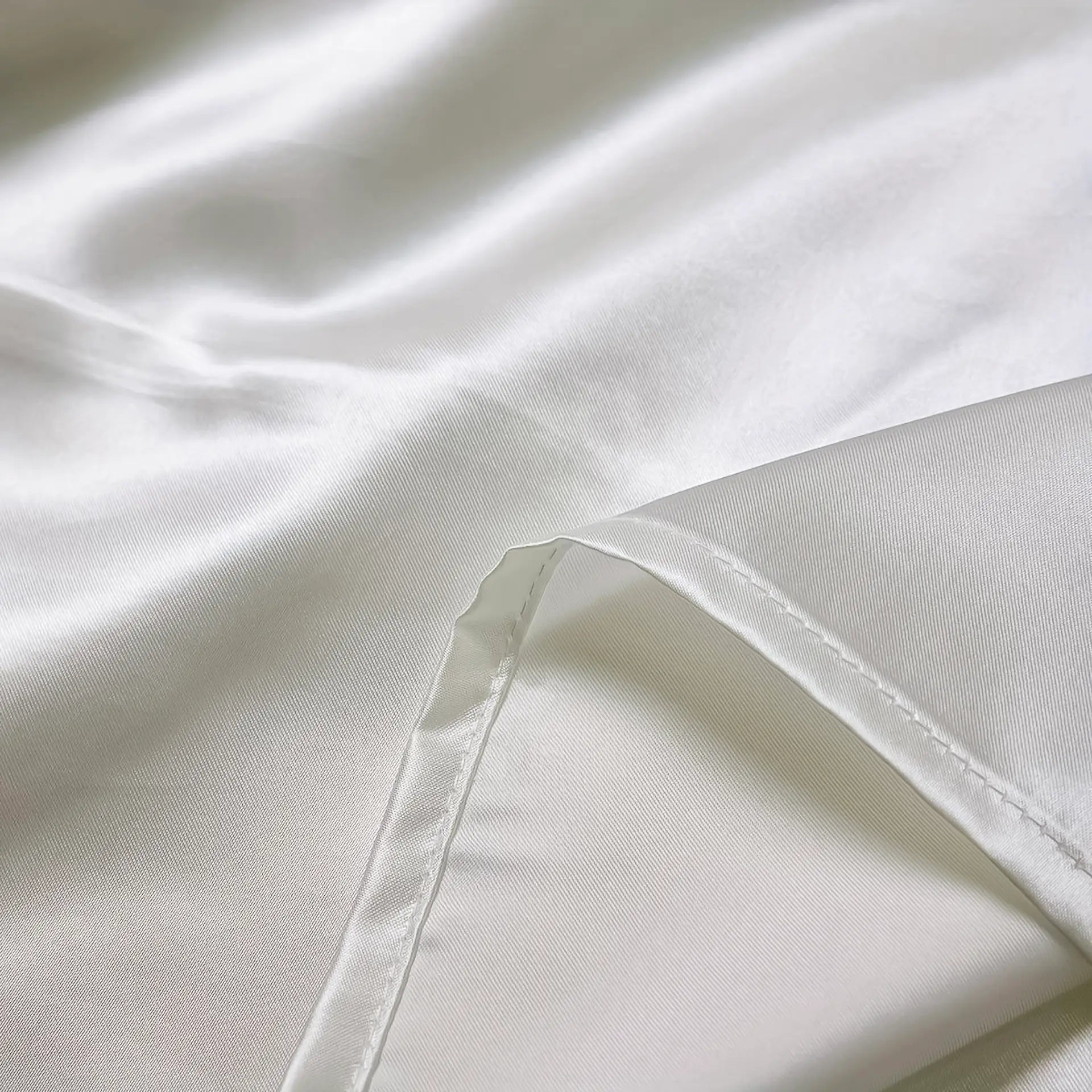 Silk Flat Sheet (Ivory White)