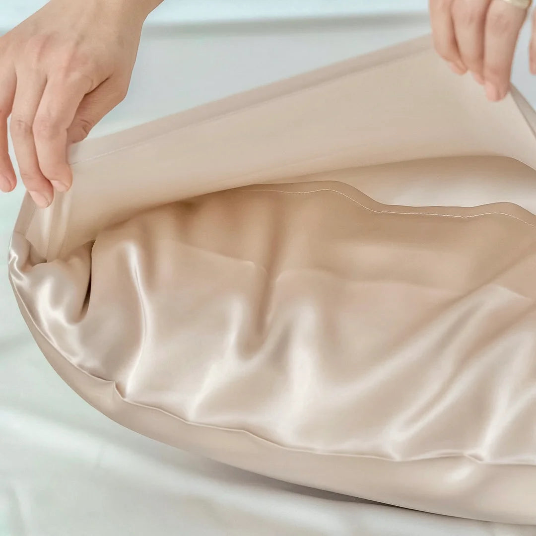 Silk Pillowcase (Beige)