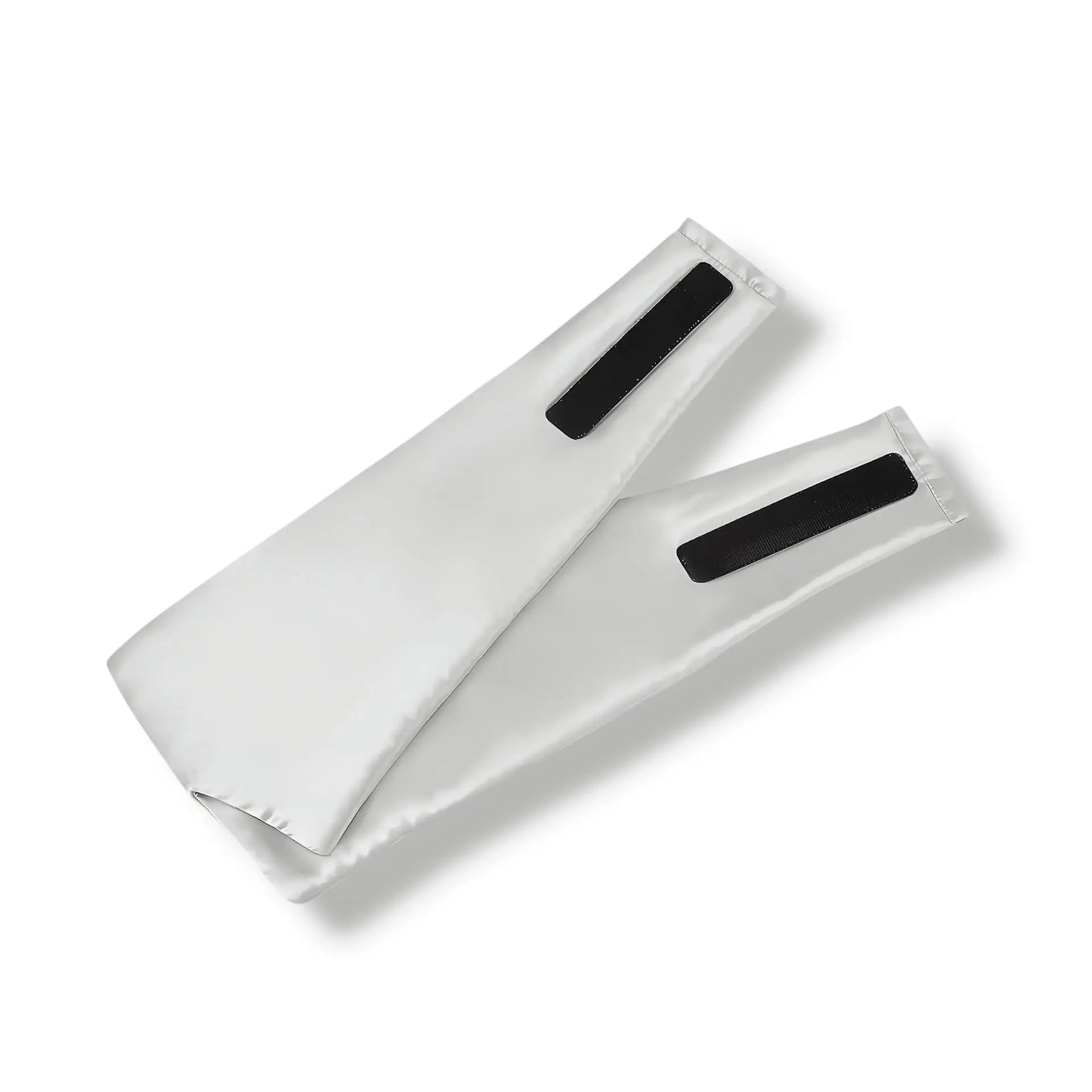 Silk Blindfold Mask (Silver)