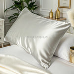 Silk Pillow Cover | Silk Pillowcases | Elegant, Smooth &amp; Skin-Loving - Silk Pillowcase (Silver) - PSBoutique.ch - &lt;p&gt;&lt;strong&gt;Silk Pillow Cove...
