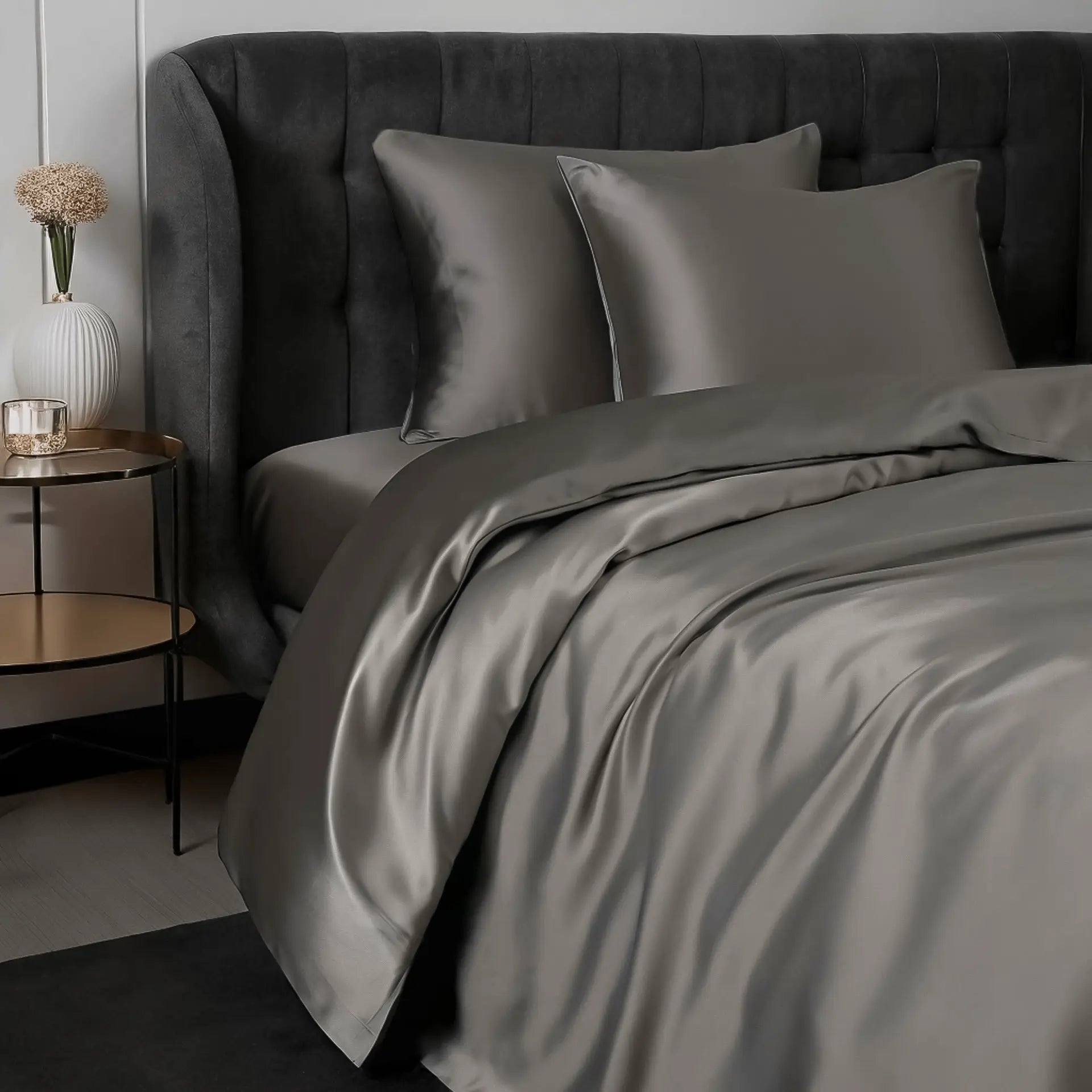 Temperature-regulating Duvet Cover (Dark Grey) Swiss Silk Shop PSBoutique.ch