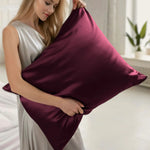 Beauty sleep Pillow cover 100% Silk (Bordeaux) | Skin-Friendly & Elegant | Sale % | psboutique.ch