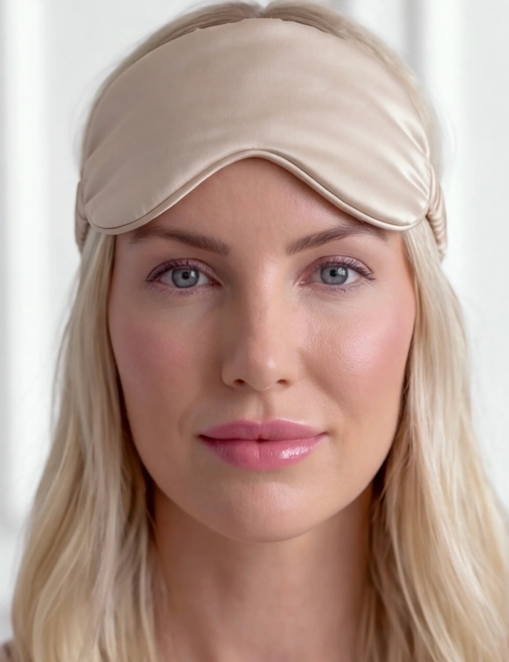 Silk Eye Mask (Beige)