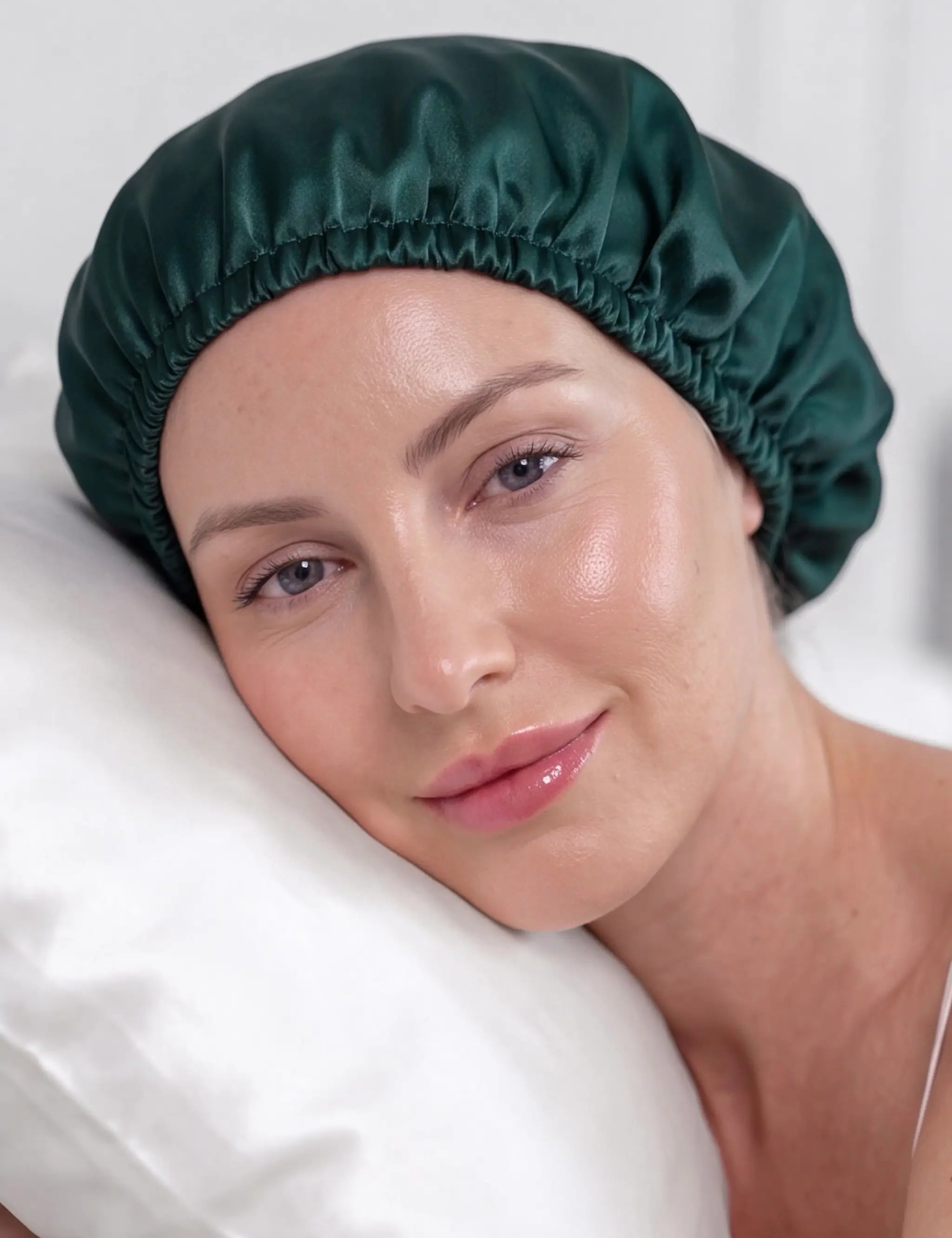 Bonnet en soie (Vert foncé)