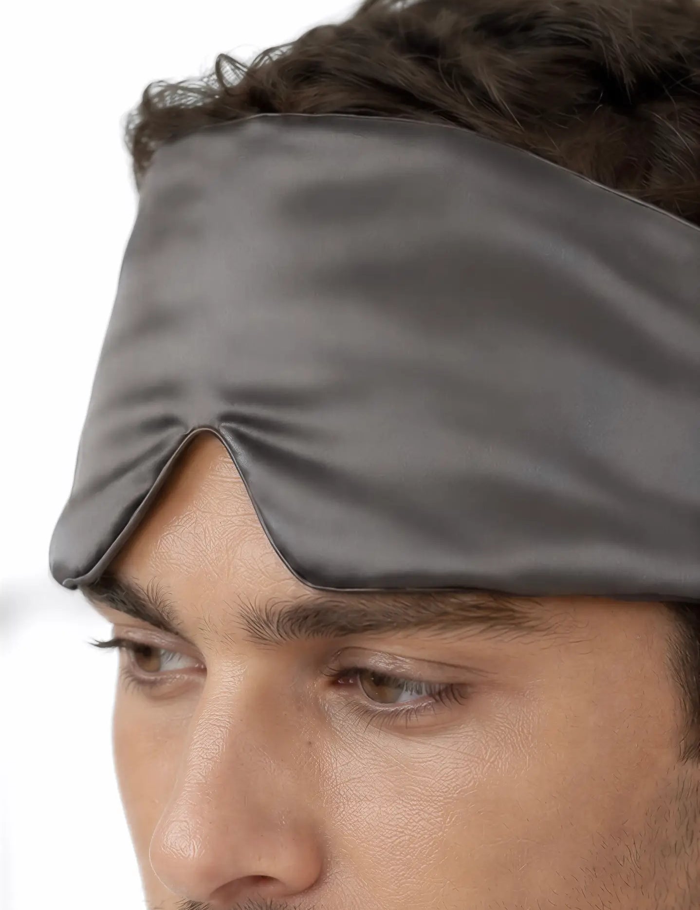 Masque de sommeil en soie pour homme (Gris)