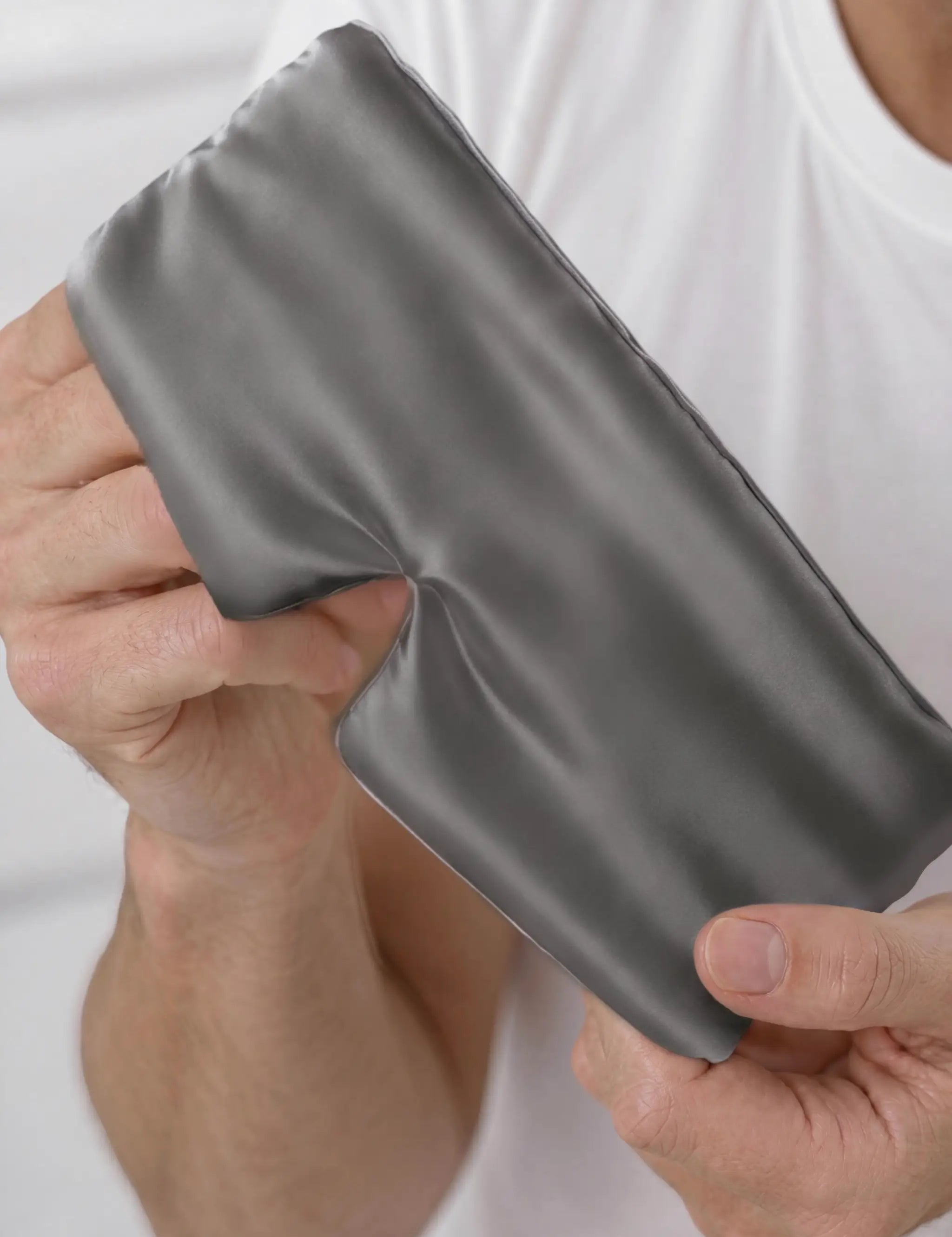 Maschera per dormire in seta per uomo (Grigio)