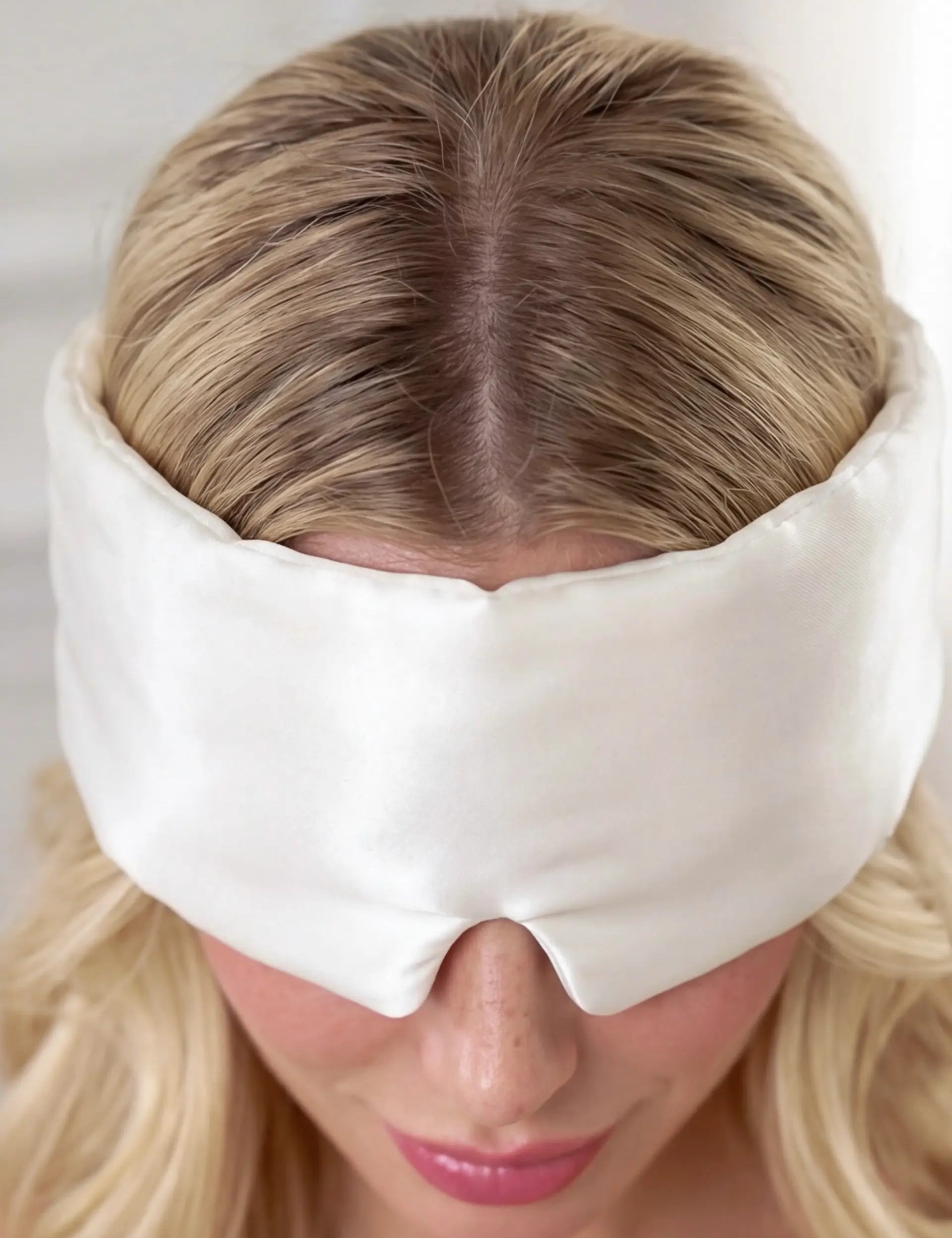 Silk Sleep Mask with Velcro (Ivory White)