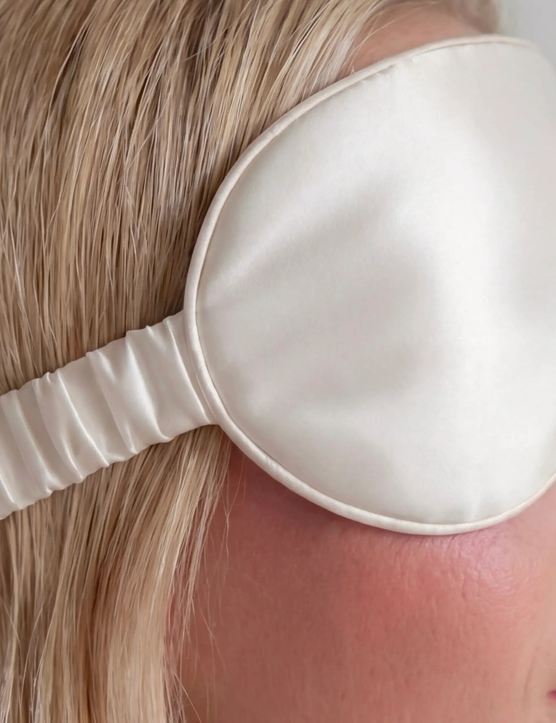 Silk Sleep Mask (Ivory White)
