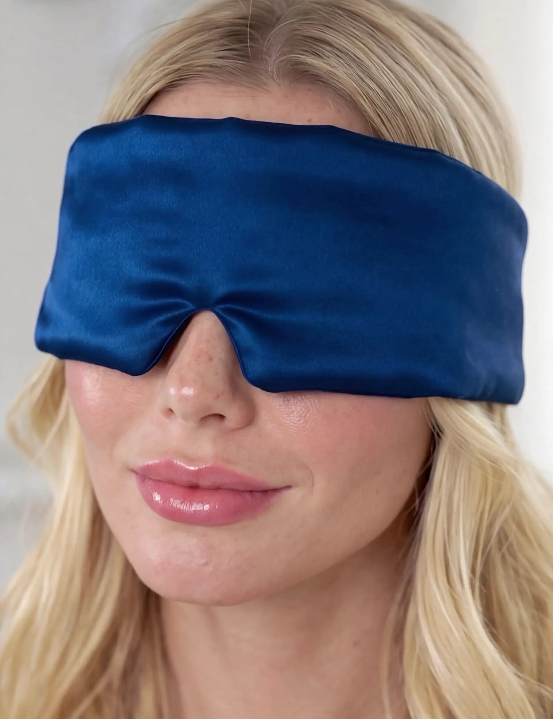 Silk Sleep Mask with Velcro (Blue)