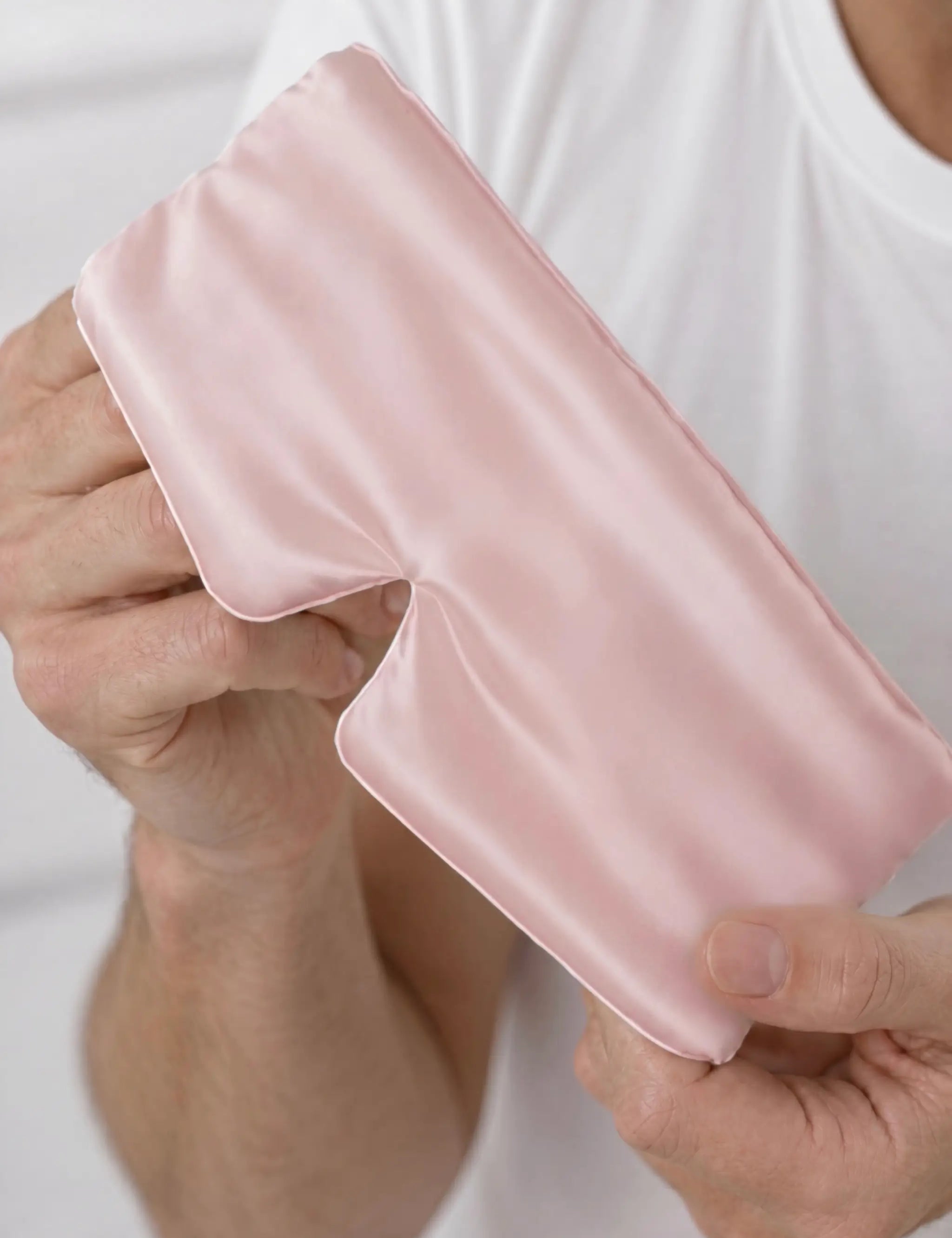 Men's Silk Sleep Mask (Pink)
