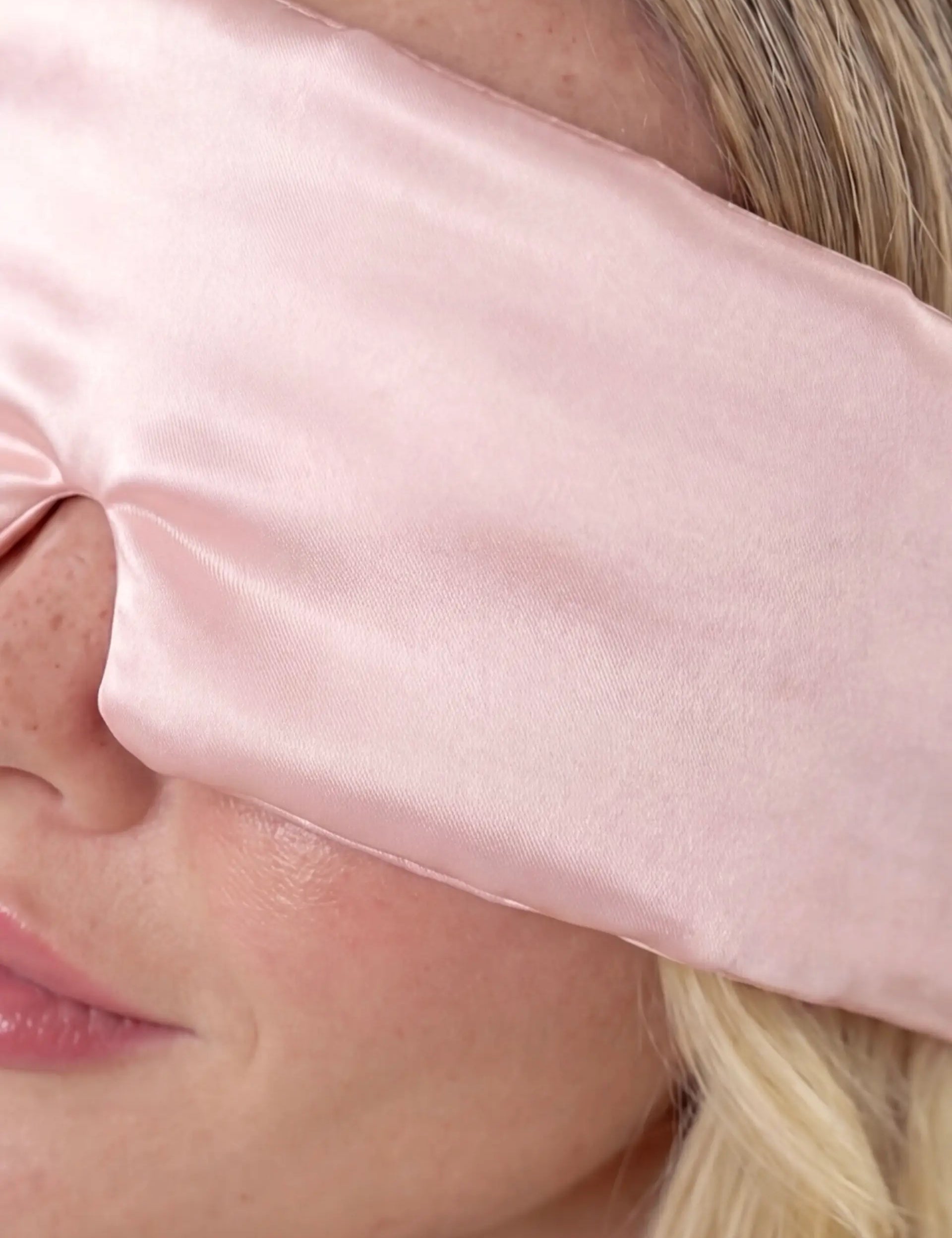 Silk Sleep Mask with Velcro (Pink)