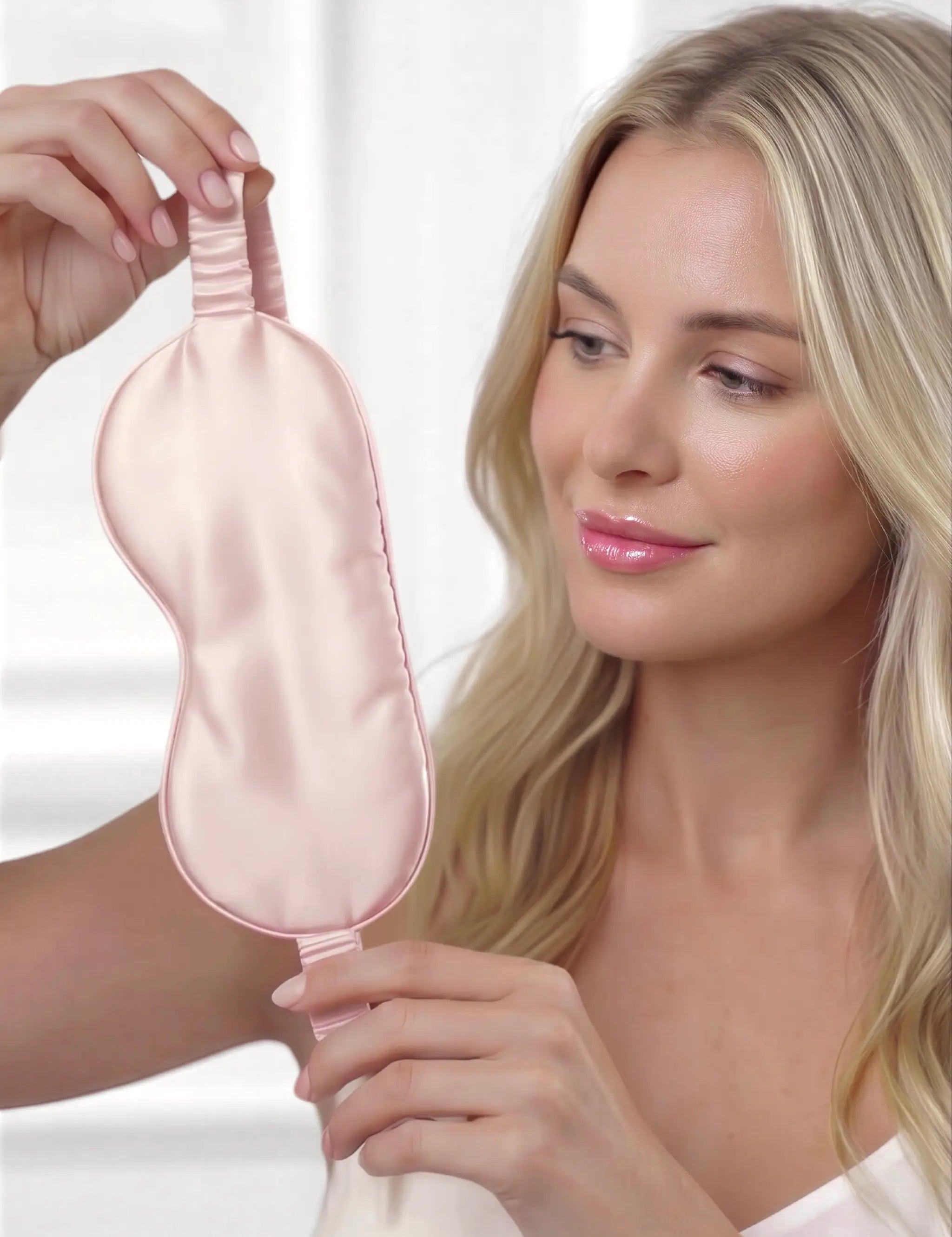Silk Eye Mask (Pink)