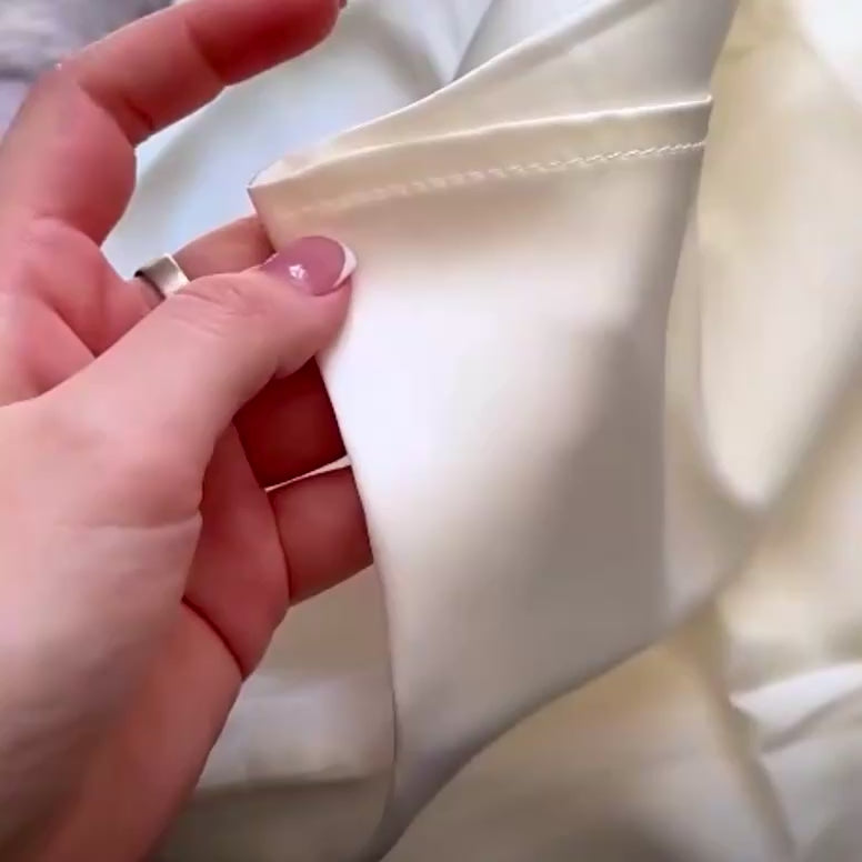 Federa cuscino Seta di gelso 22 mome in Svizzera - Sconti fino al 50% - Federa cuscino in seta (Bianco Avorio) - PSBoutique.ch - &lt;p&gt;&lt;strong&gt;Feder...