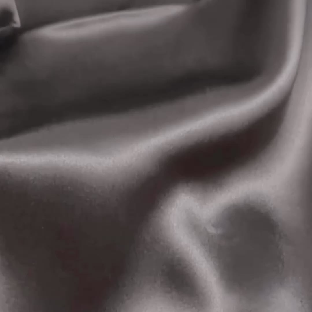 Silk Cushion Cover buy in Switzerland on Sale with Free Delivery - Silk Pillowcase (Dark Grey) - PSBoutique.ch - <p><strong>Silk Cushion Cover – ...