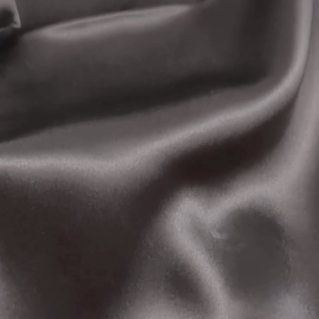 Fodera in seta comprare in Svizzera - Offerta speciale fino al 50% - Federa cuscino in seta (Grigio scuro) - PSBoutique.ch - &lt;p&gt;&lt;strong&gt;Fodera in...