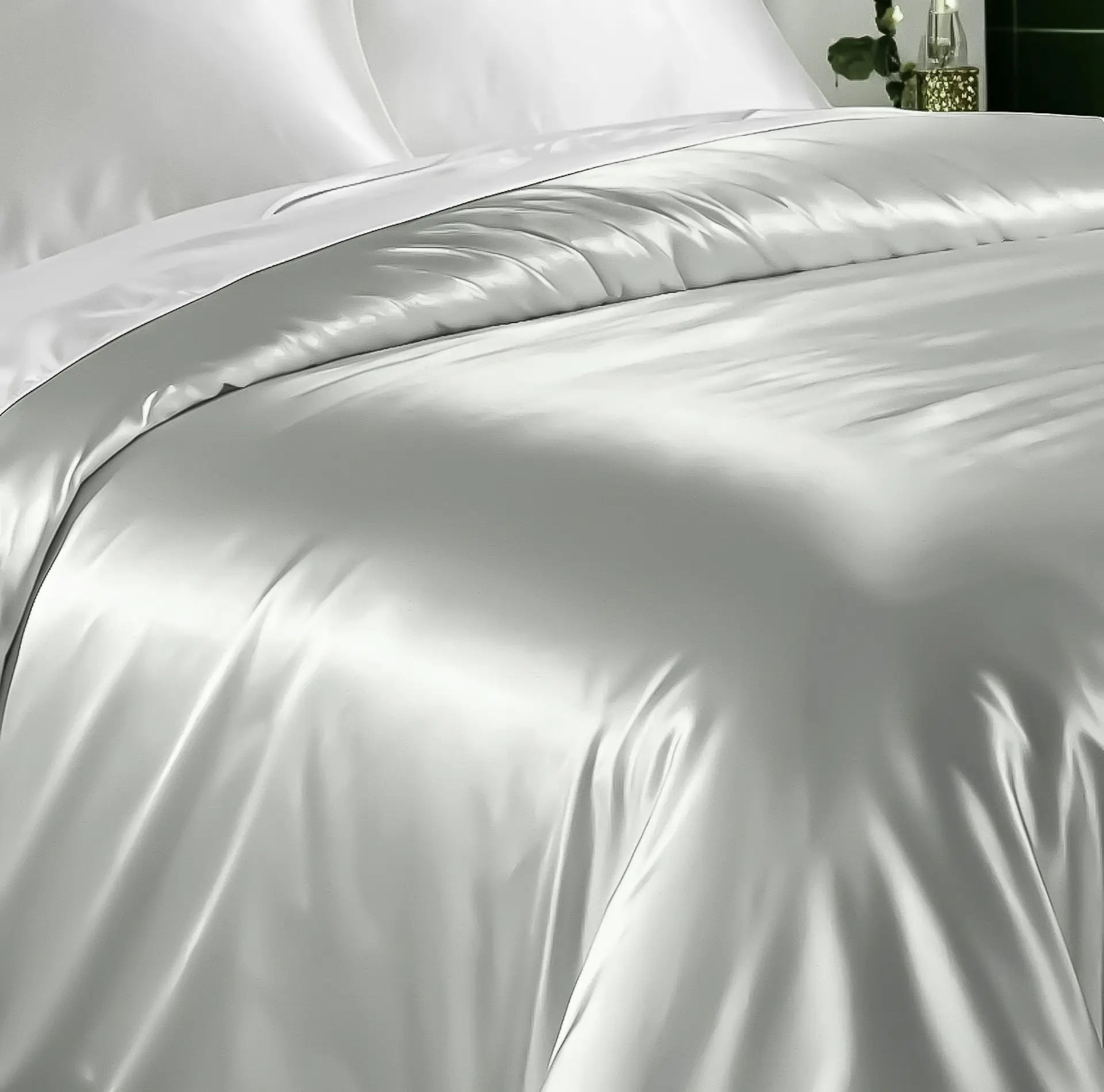 Quilt Cover Pure Silk (Silver) % SALE % Smooth, Breathable & Timelessly Elegant| psboutique.ch