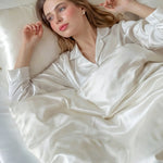 Buttons closure Silk Duvet Cover - 50% Off - Last chance to buy - Buttons closure Silk Duvet Cover (Ivory White) - PSBoutique.ch - <p>Indulge in the ul...