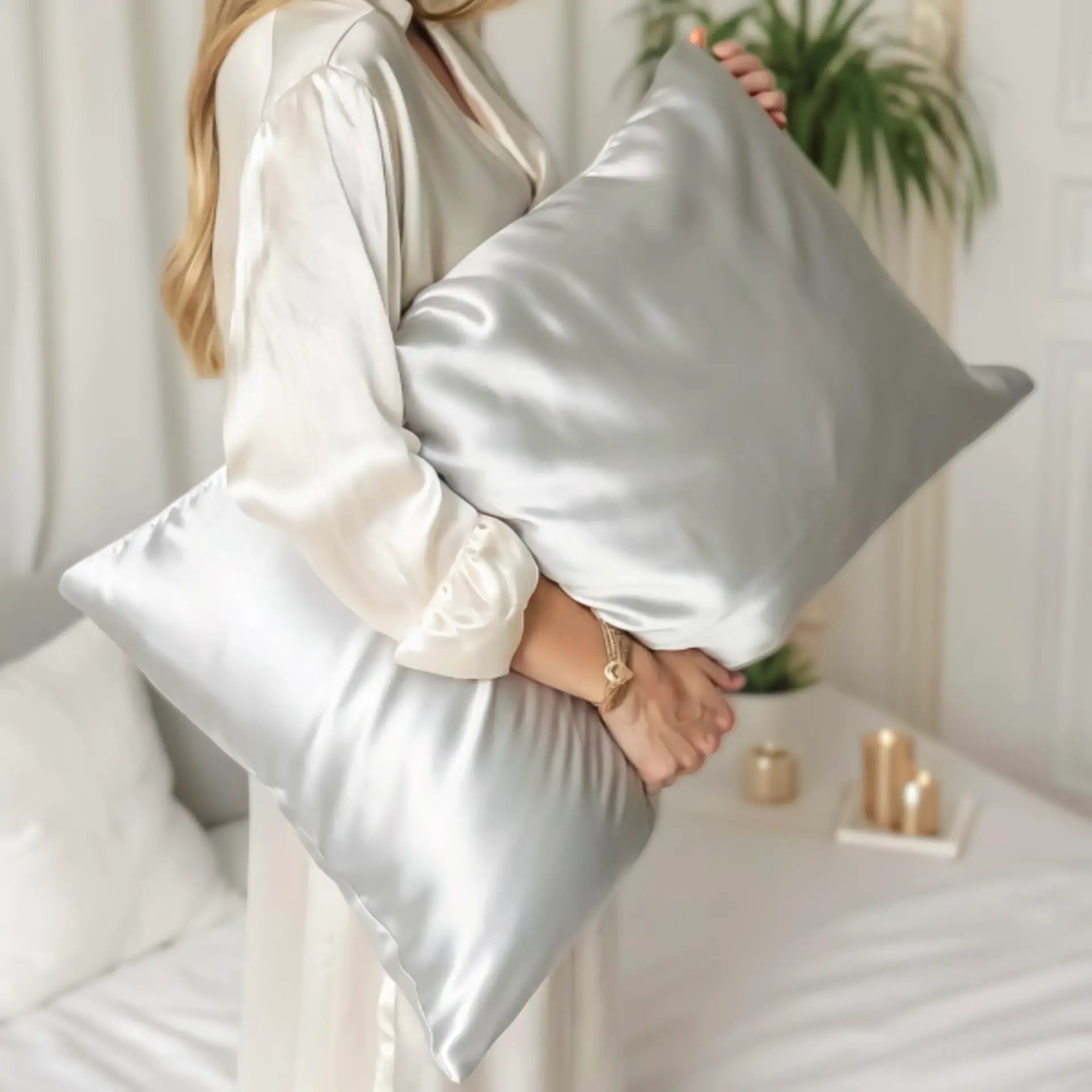 Silk Pillow Cover (Silver) | Silk Pillowcases | Elegant, Smooth & Skin-Loving| psboutique.ch