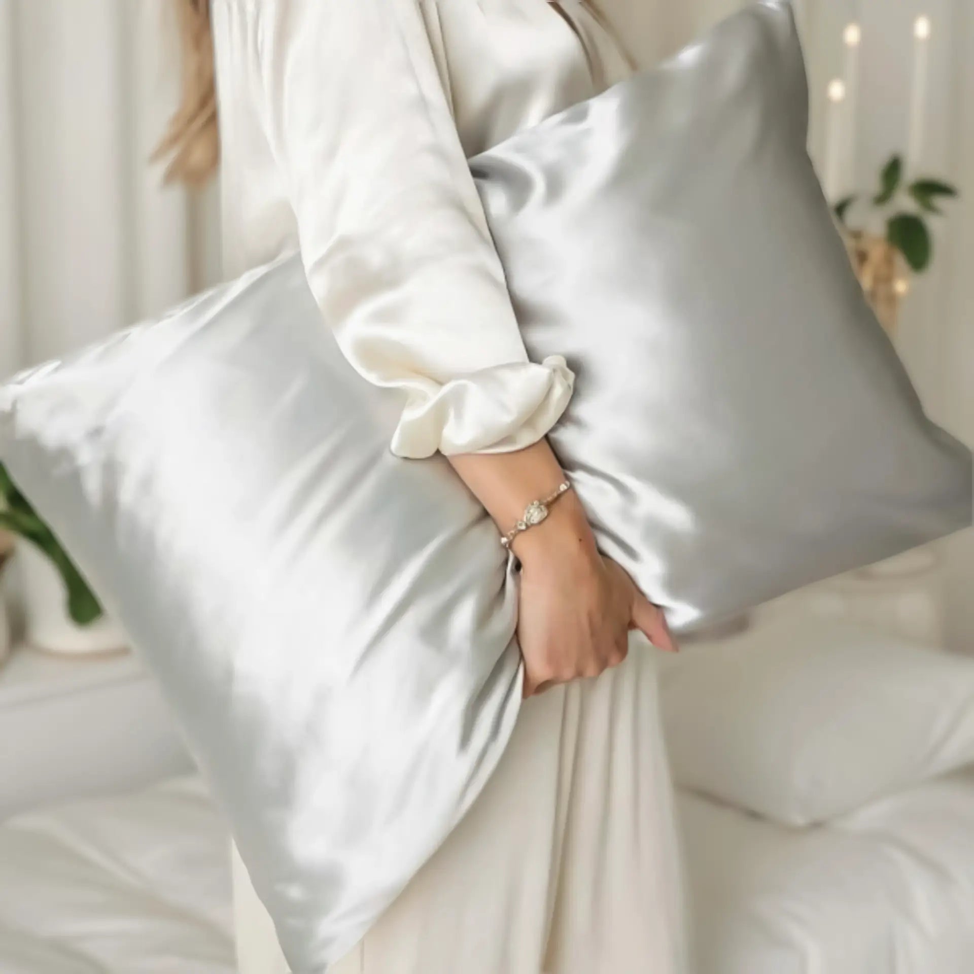 Silk Pillow Cover (Silver) | Silk Pillowcases | Elegant, Smooth & Skin-Loving| psboutique.ch