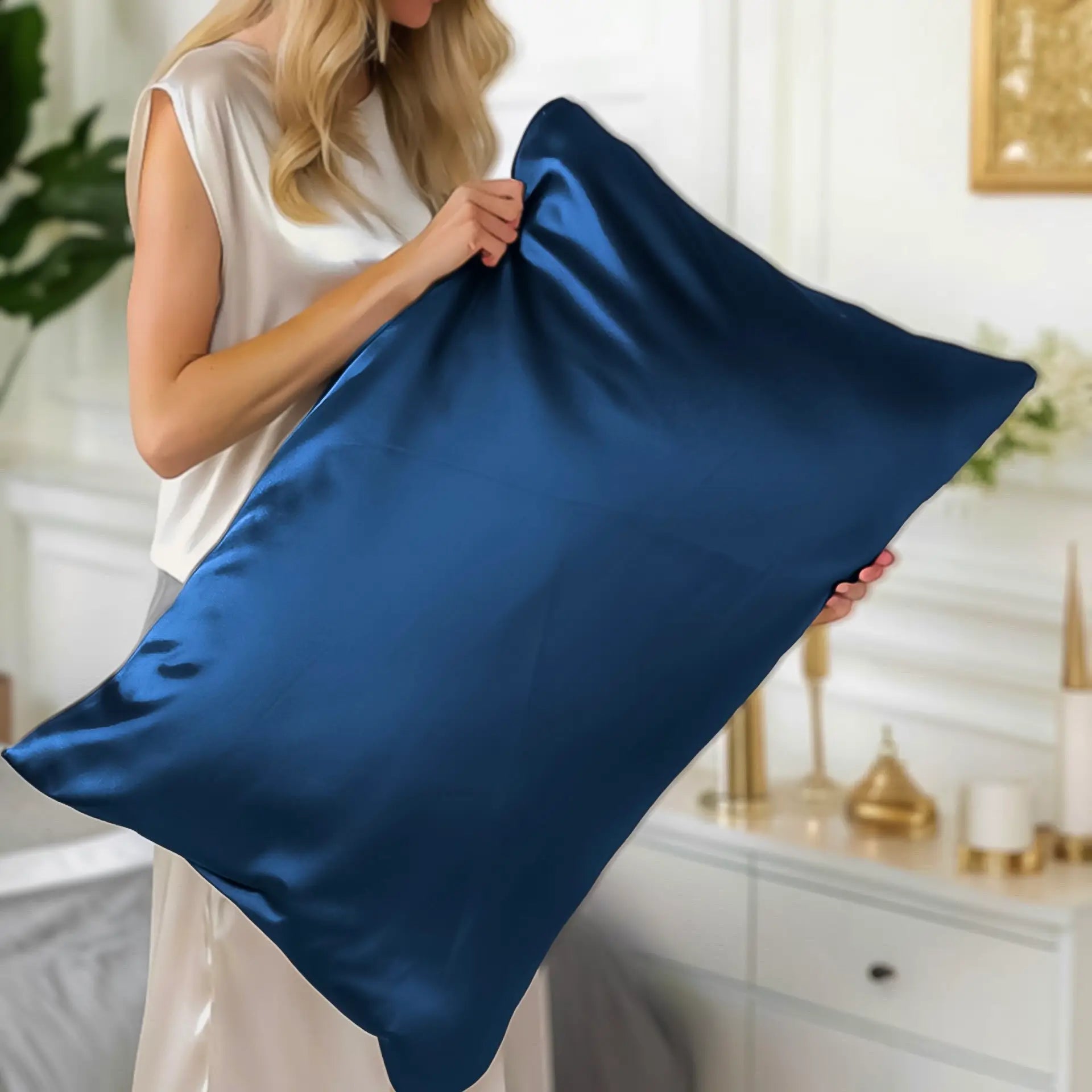 Silk Pillow case (Navy Blue) Breathable & Gentle on Skin | Swiss Silk Boutique | psboutique.ch