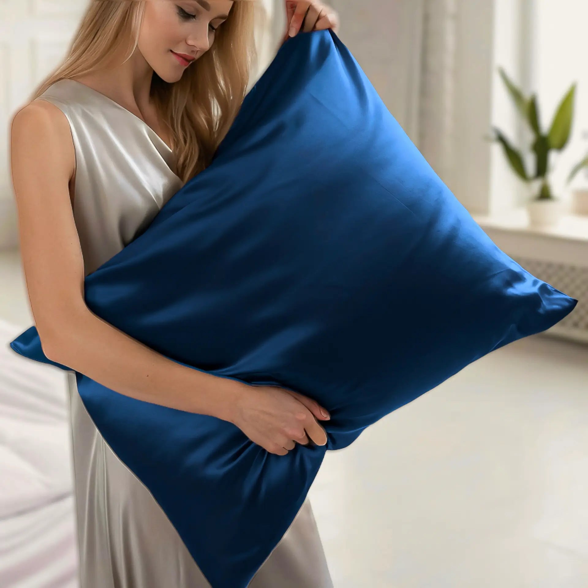 Silk Pillow case (Navy Blue) Breathable & Gentle on Skin | Swiss Silk Boutique | psboutique.ch