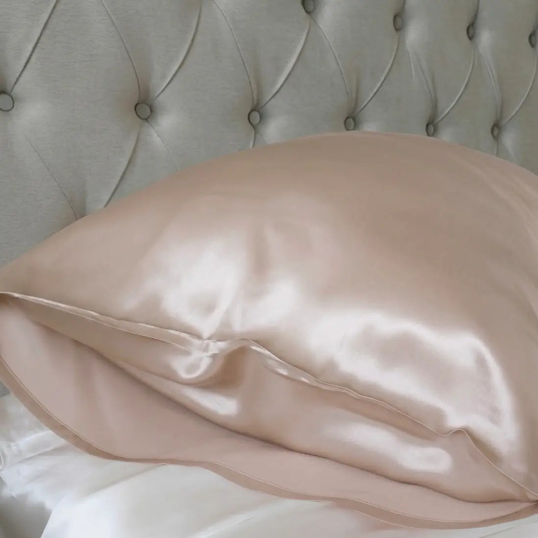 Federa cuscino in seta % Saldi % Pura Seta Boutique Svizzera - Federa in seta (Beige) - PSBoutique.ch - <p>Concedetevi un sonno eccezionale con la nost...