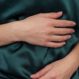 Silk Pillowcase (Dark Green)