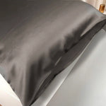 Fodera in seta comprare in Svizzera - Offerta speciale fino al 50% - Federa cuscino in seta (Grigio scuro) - PSBoutique.ch - &lt;p&gt;&lt;strong&gt;Fodera in...