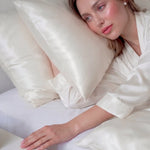 Mulberry Silk Pillowcase Set - Special Offer at PSBoutique Switzerland - 2 Silk Pillowcases Set (Ivory White) - PSBoutique.ch - <p data-end="509&quot...