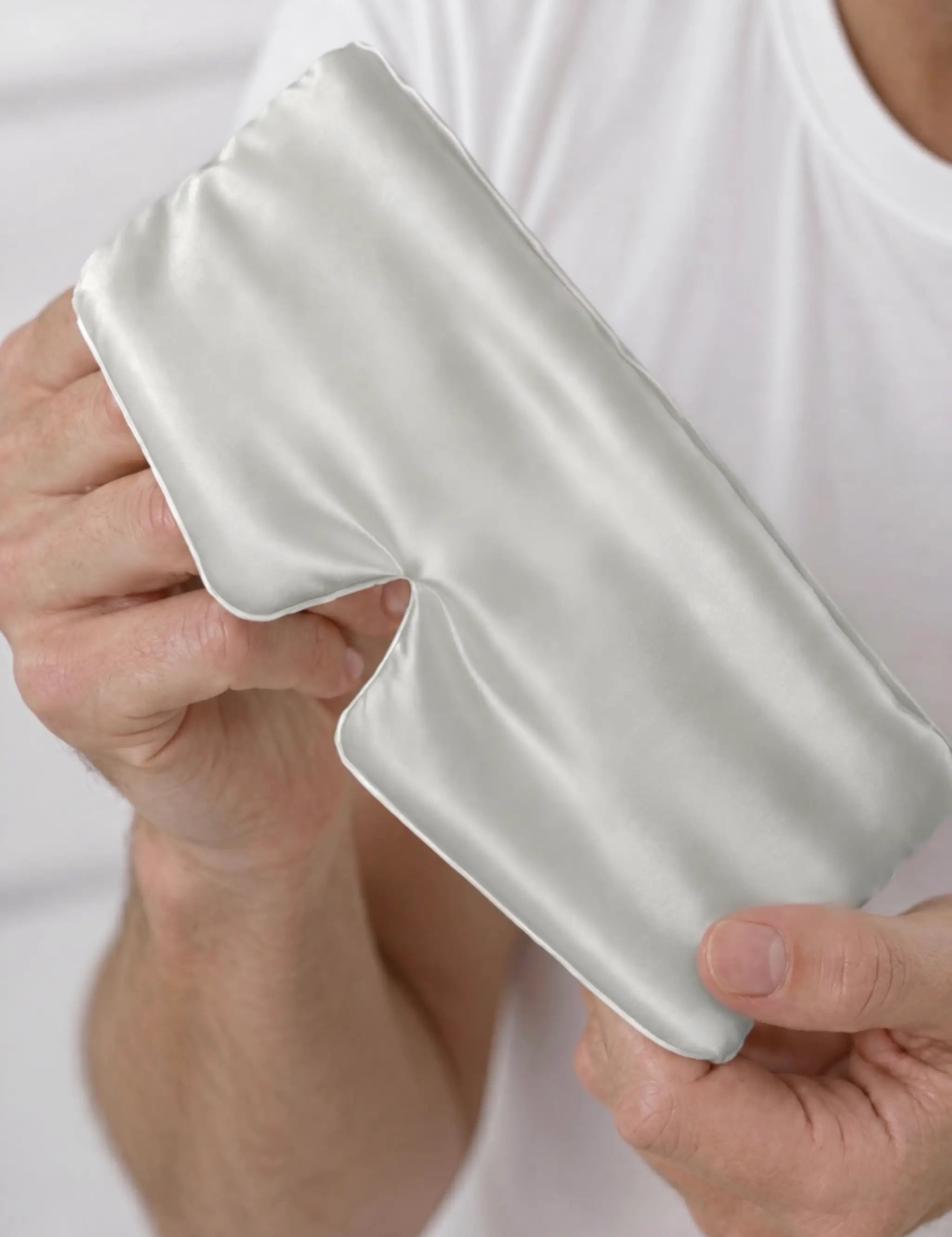 Men's Silk Sleep Mask (Silver)