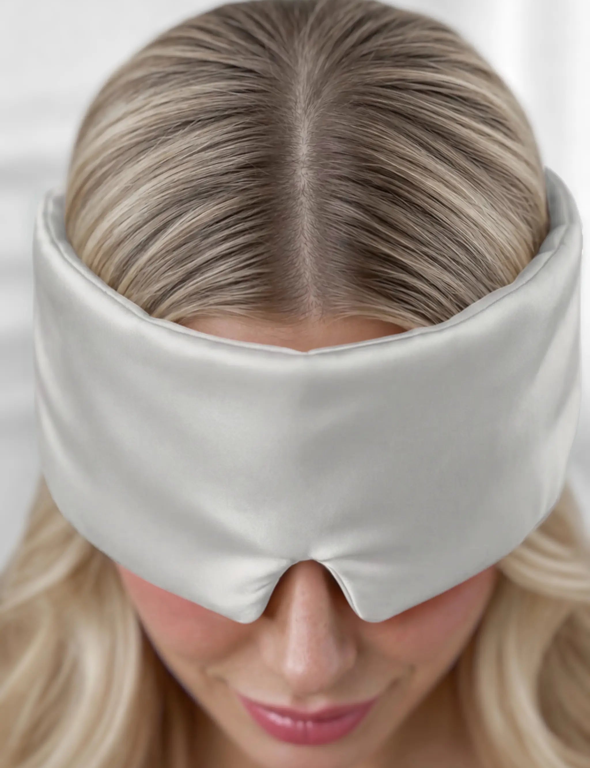 Silk Sleep Mask (Silver)