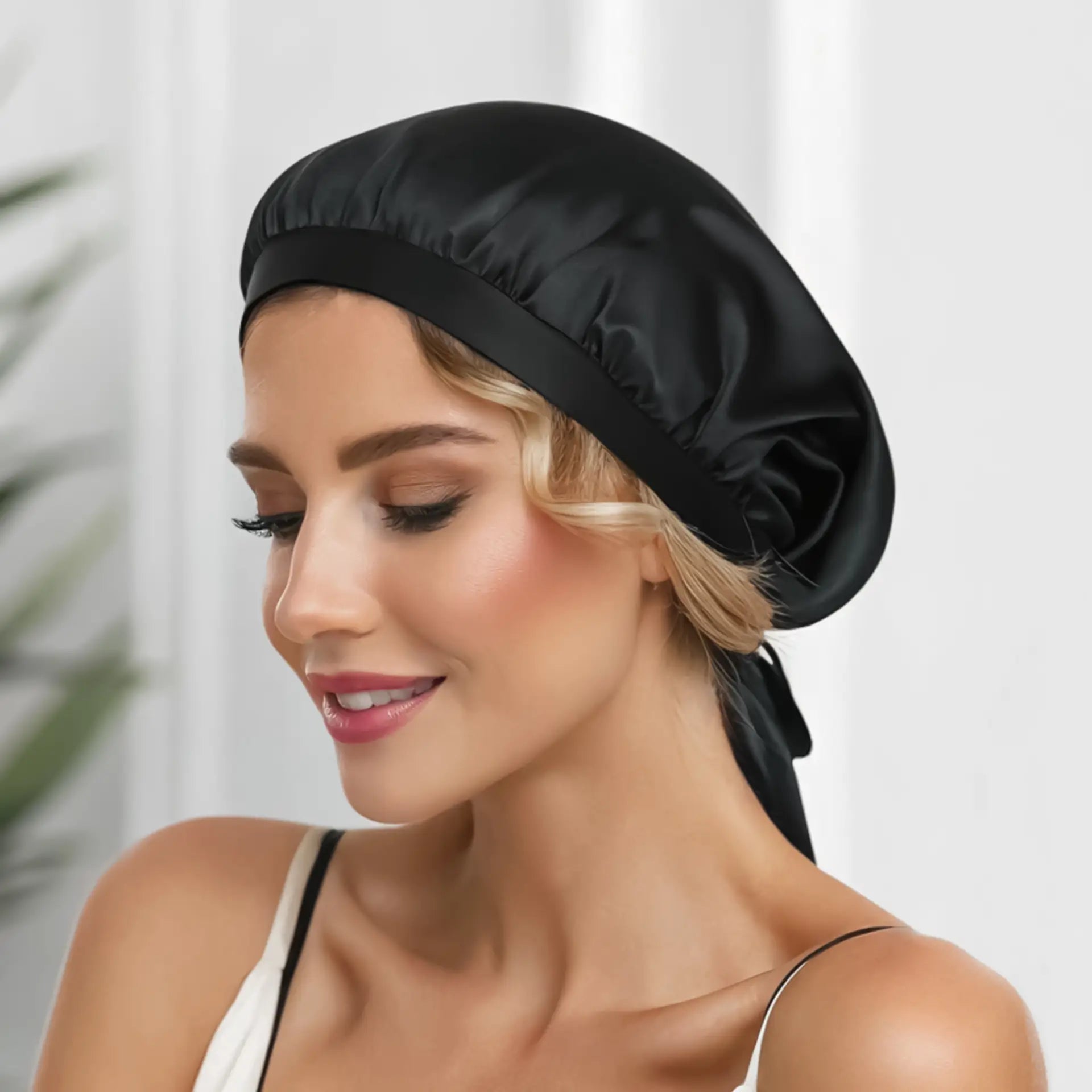 Sleep Bonnet for Hair (Black) Silk Protection with a Classic Tie Fit | psboutique.ch