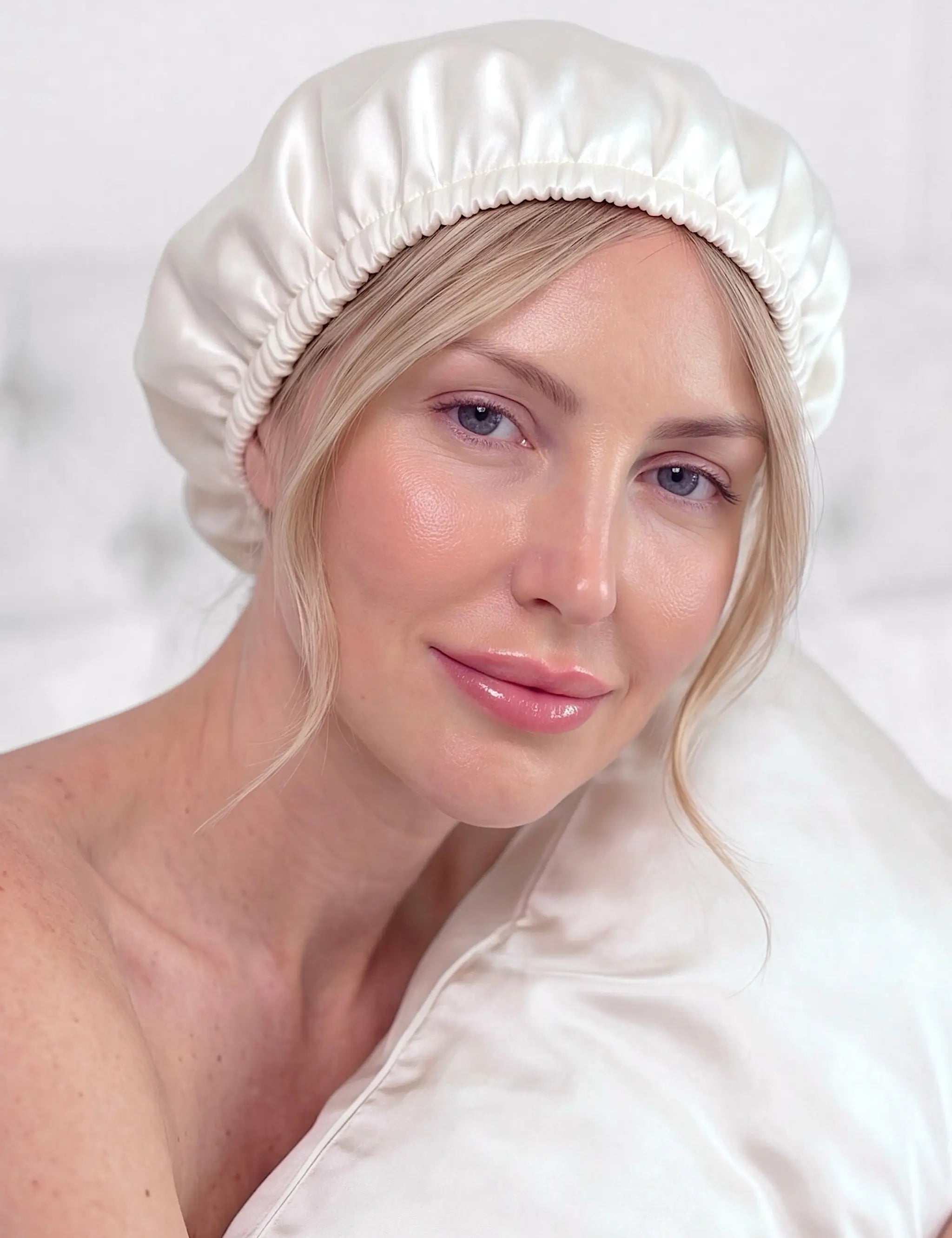 Silk Hair Bonnet (Ivory White)