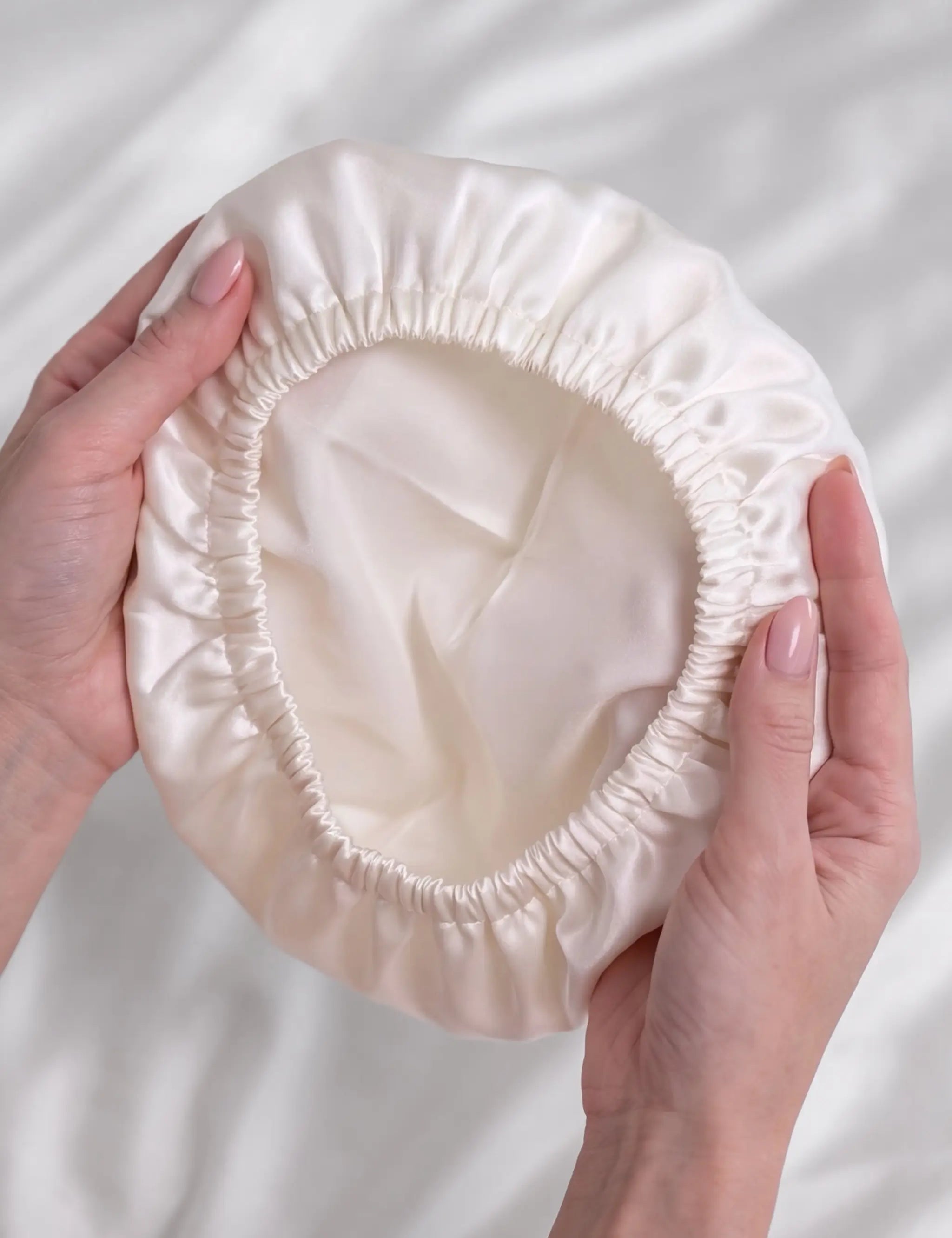 Silk Hair Bonnet (Ivory White)