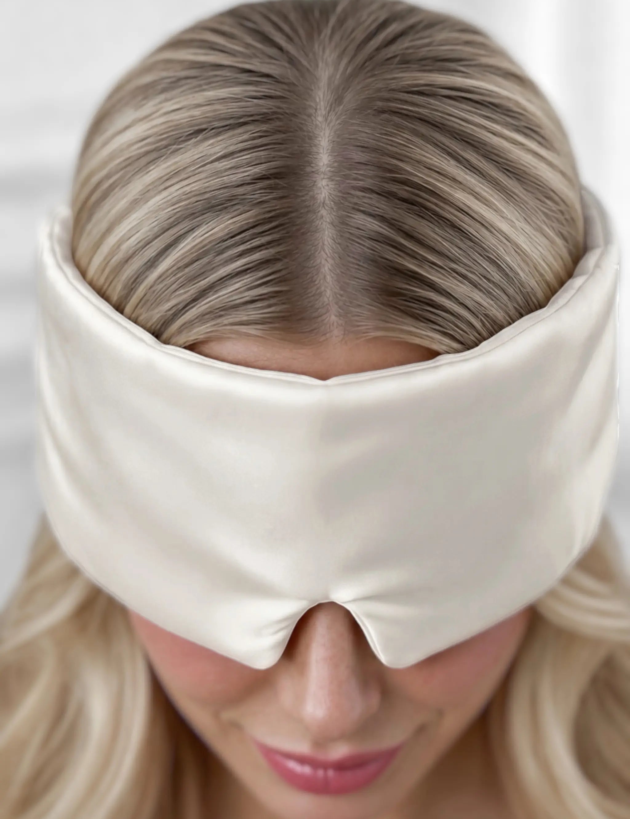 Masque de sommeil en soie (Blanc Ivoire)